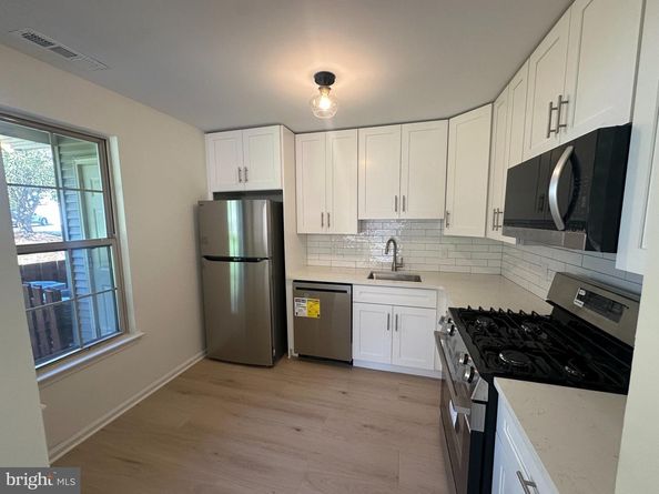 2105 Brookhaven Drive, Yardley PA 19067