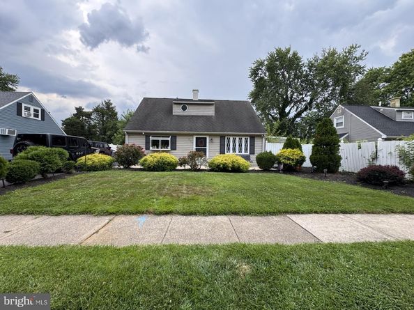 609 Fairhill Road, Morrisville PA 19067