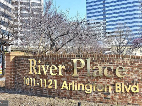 1021 S Arlington Boulevard 1125, Arlington VA 22209