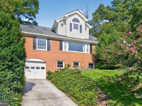 802 Parkway Terrace, Alexandria VA 22302