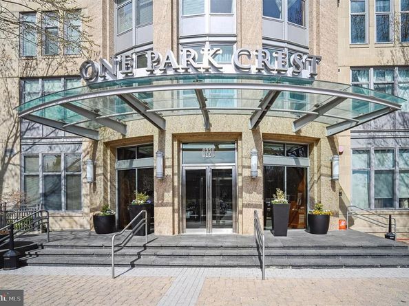 8220 Crestwood Heights Drive 1603, Mclean VA 22102
