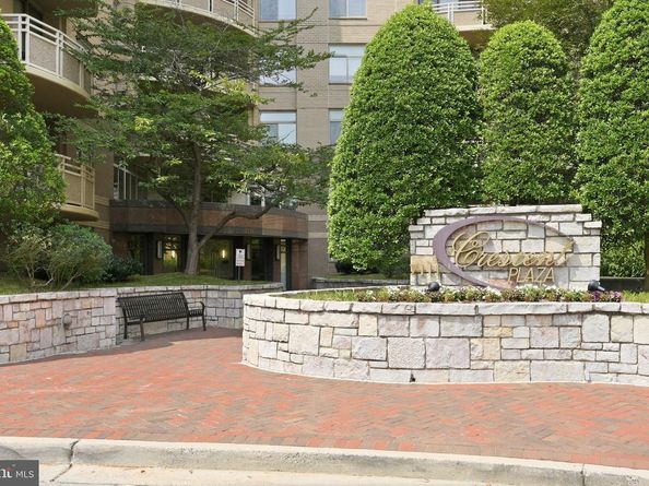 7111 Woodmont Avenue 106, Bethesda MD 20815