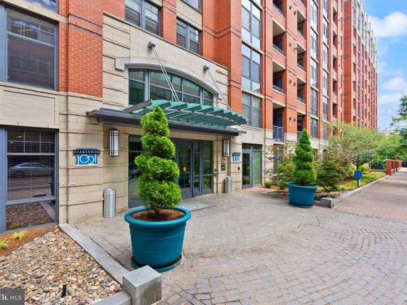 1021 N Garfield Street 517, Arlington VA 22201