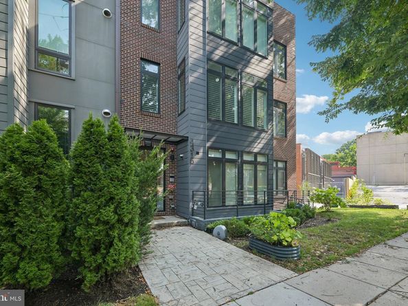 4315 Harrison Street NW 8, Washington DC 20015