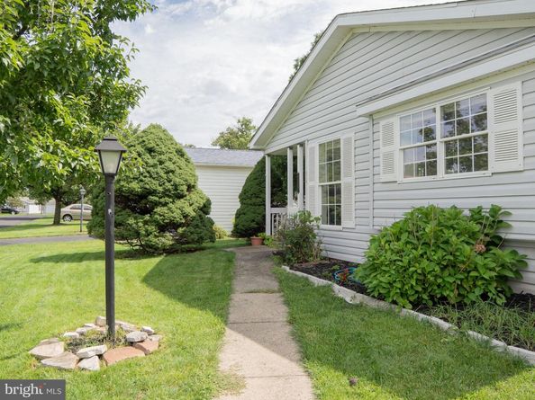 232 Thrush Circle, New Hope PA 18938