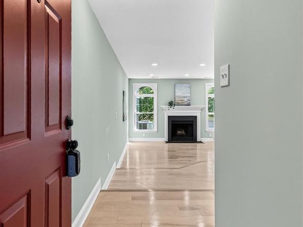 2978 Yarling Court 2978, Falls Church VA 22042