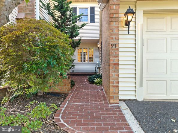 91 Sutphin Pnes Way, Yardley PA 19067