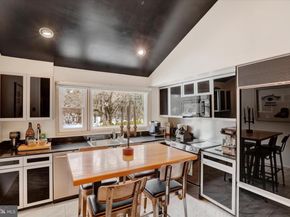 58 Sutphin Pnes Pines, Yardley PA 19067