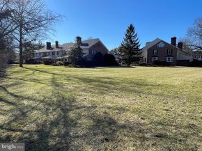 58 Sutphin Pnes Pines, Yardley PA 19067