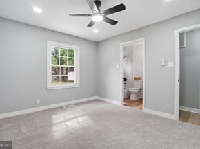 706 S Dogwood Court, Sterling VA 20164