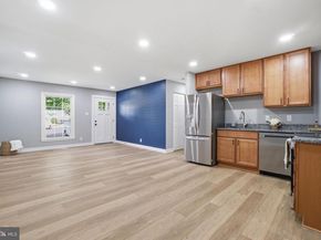 706 S Dogwood Court, Sterling VA 20164