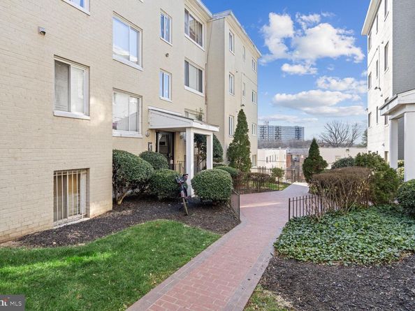 713 Brandywine Street SE 203, Washington DC 20032