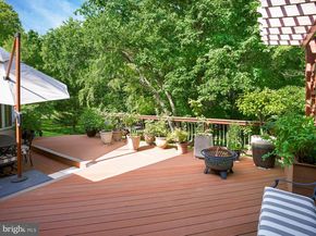543 Foxglove Lane, Wynnewood PA 19096