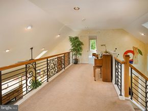 543 Foxglove Lane, Wynnewood PA 19096