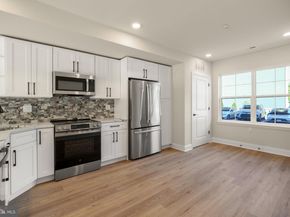 4013 Marilyn Drive A95, Philadelphia PA 19131