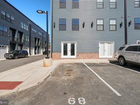 4013 Marilyn Drive A95, Philadelphia PA 19131