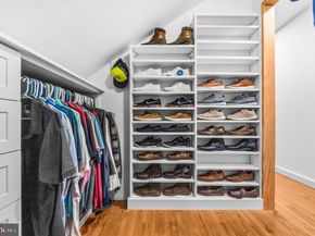 2360 S Arlington Ridge Road, Arlington VA 22202