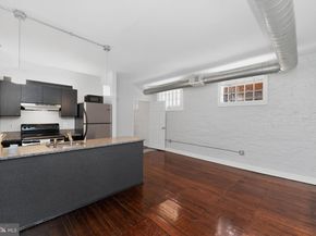 141 N 2nd Street 1B, Philadelphia PA 19106