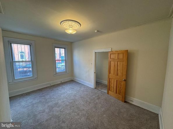 406 N 38TH Street, Philadelphia PA 19104
