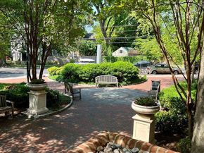 4200 Cathedral Avenue NW 216, Washington DC 20016