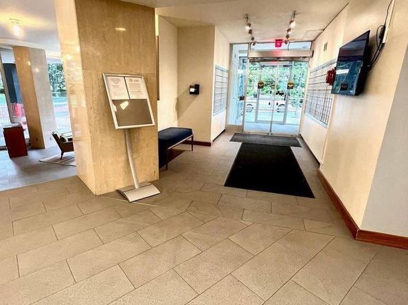 4200 Cathedral Avenue NW 216, Washington DC 20016
