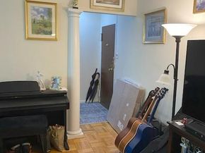 4200 Cathedral Avenue NW 216, Washington DC 20016