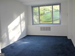 4200 Cathedral Avenue NW 216, Washington DC 20016