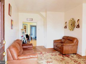 445 W Hansberry Street, Philadelphia PA 19144