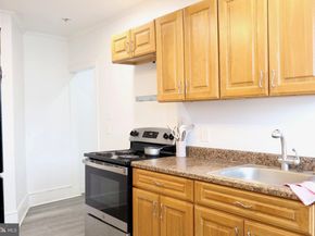 445 W Hansberry Street, Philadelphia PA 19144