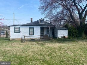 2210 S Nelson Street, Arlington VA 22206