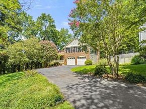 1626 Linway Park Drive, Mclean VA 22101