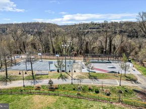 5112 Macarthur Boulevard NW 110, Washington DC 20016