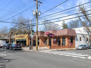 5112 Macarthur Boulevard NW 110, Washington DC 20016