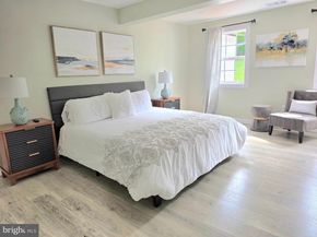 6065 Munson Hill Road, Falls Church VA 22044