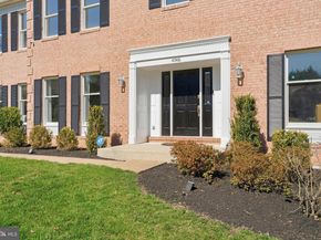 10500 Coving Cross Lane, Vienna VA 22182