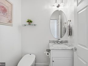 10500 Coving Cross Lane, Vienna VA 22182