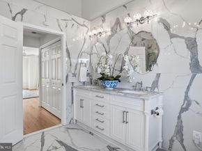 10500 Coving Cross Lane, Vienna VA 22182