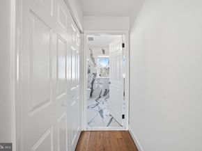 10500 Coving Cross Lane, Vienna VA 22182