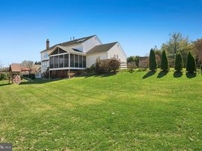 10500 Coving Cross Lane, Vienna VA 22182