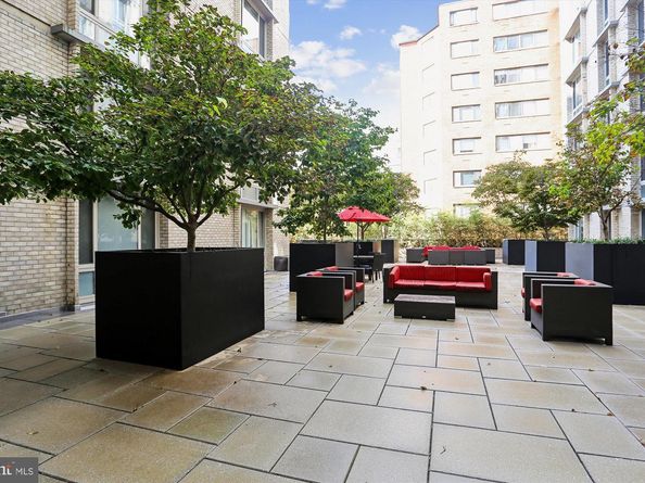 950 25TH Street NW 607N, Washington DC 20037