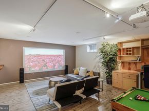 11123 Lakespray Way, Reston VA 20191