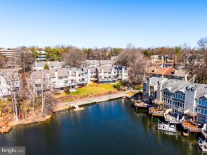 11123 Lakespray Way, Reston VA 20191