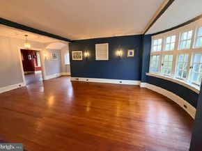 3130 W Penn Street, Philadelphia PA 19129