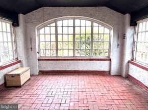 3130 W Penn Street, Philadelphia PA 19129