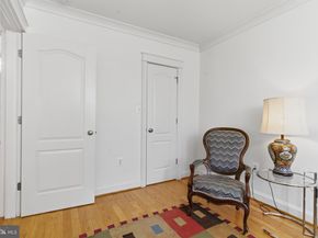 226 5TH Street SE 102, Washington DC 20003