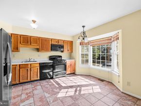 46710 Flicker Terrace, Sterling VA 20164