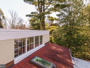 3010 Foxx Lane, Philadelphia PA 19144