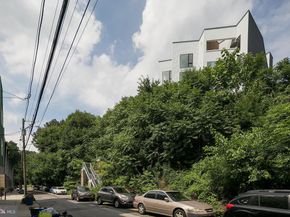 239 Krams Avenue, Philadelphia PA 19128