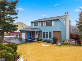 814 Caledonia Street, Philadelphia PA 19128