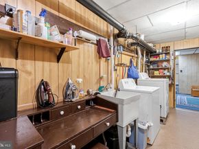 814 Caledonia Street, Philadelphia PA 19128